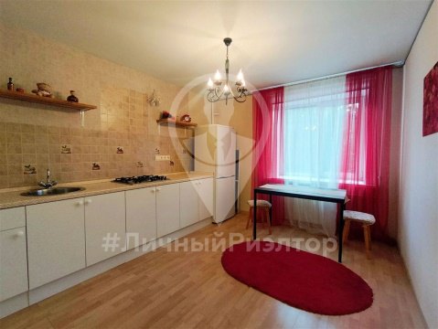 1-к квартира, 1/10 эт., 39м²