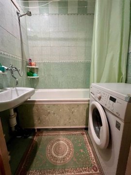 2-к квартира, 2/5 эт., 62м²