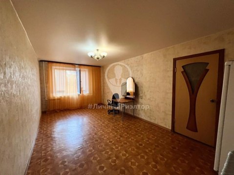 2-к квартира, 4/5 эт., 52м²